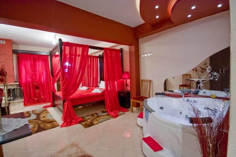 Neraides Hotel Káto Loutrákion Buitenkant foto